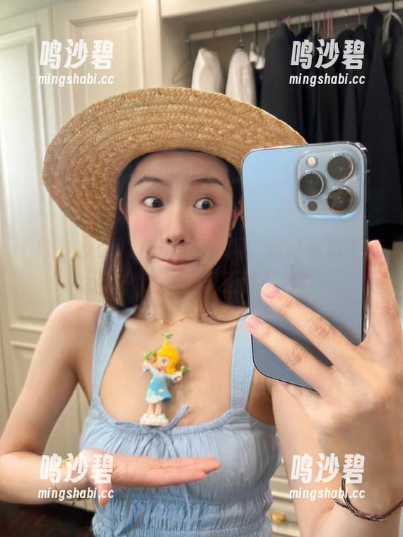 166.run官网，谁说吃瓜不算运动？这才是真正的健身！