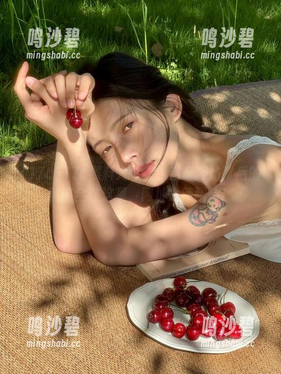 17c黑料大曝光！这家网站背后的秘密全在这里，网址太辣眼睛！