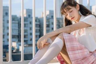 非正式饭后谈：下载17c吃瓜，瓜世界比八卦还离奇！
