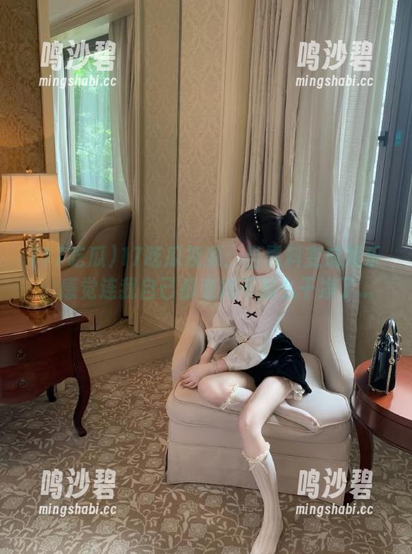 17吃瓜视频：当黑料变成娱乐，感觉连我自己都变得不那么干净了...
