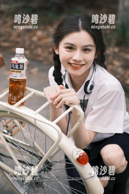 17吃瓜网：你以为是吃瓜，结果找到的是爱情的地址？