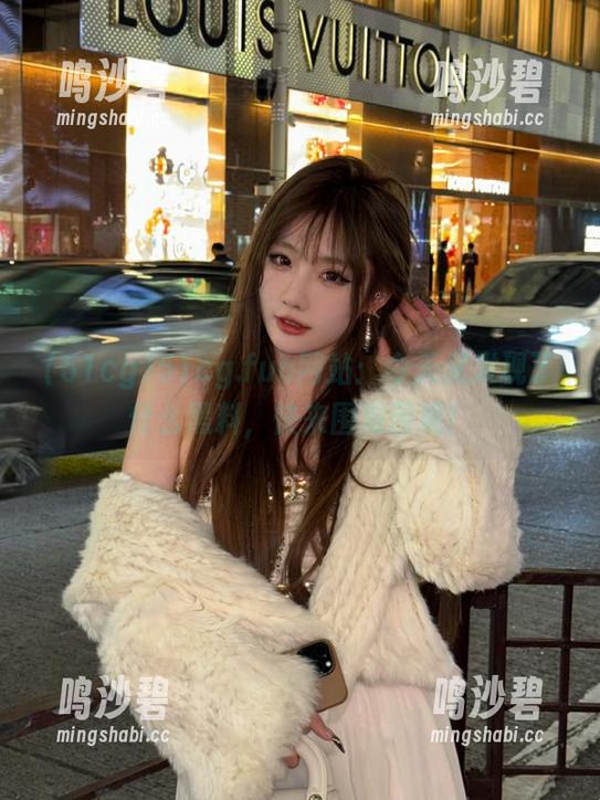 51cg.fun网站：今天又发现了什么黑料，快来围观围观！