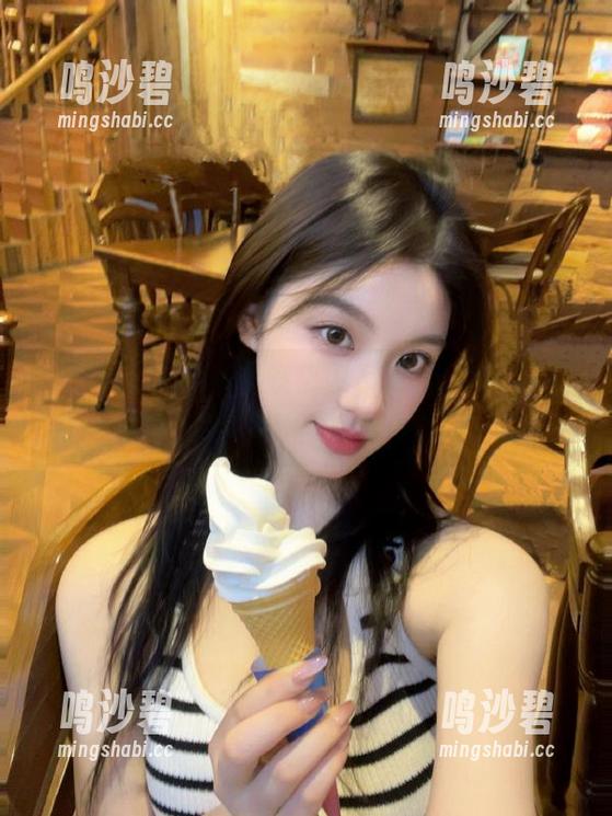 视频引发热议，谁知道51吃瓜官网葫芦里卖的是什么药呢？
