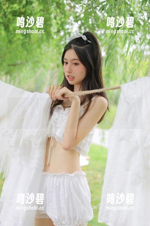 摸出我的秘密基地“91chigua”，网址私藏中，快来一起吃瓜！