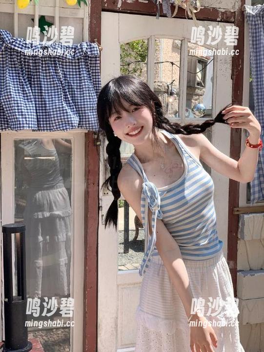 91吃瓜中心官网：就现在，一起踏上瓜的奇幻之旅！