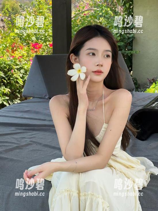 “我只想安安静静看瓜”,但是hlwbet首页的热闻让我根本停不下来! “我只想安安静静看瓜”,但是hlwbet首页的热闻让我根本停不下来!