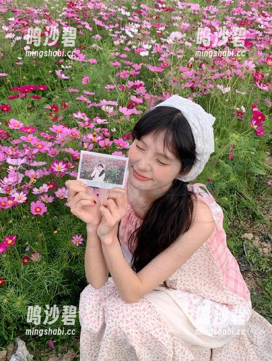 “hlw155.ccm”分享，一秒钟拉你入坑，原来吃瓜可以这么有趣？！
