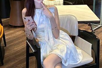 安卓上tttzzz的传送门，没想到瓜居然这么好吃