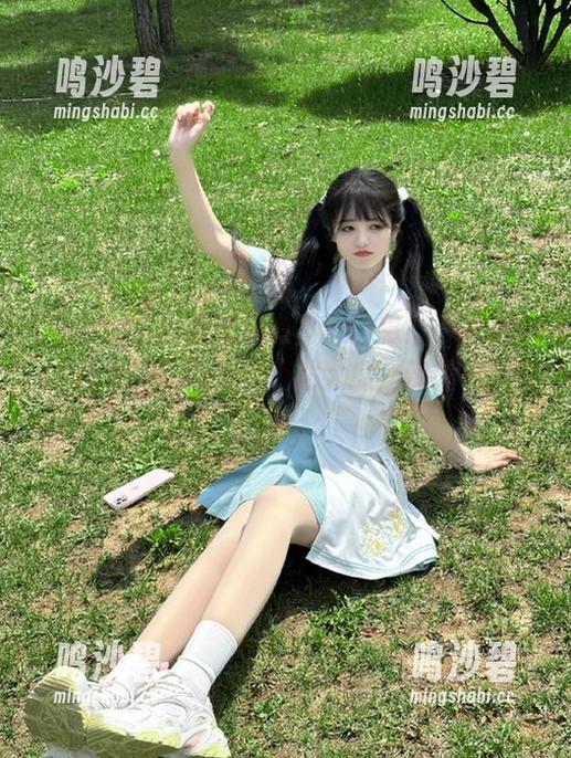 谁说只有小道消息？‘www.17tk337t.com’直达大瓜，辣评一箩筐！