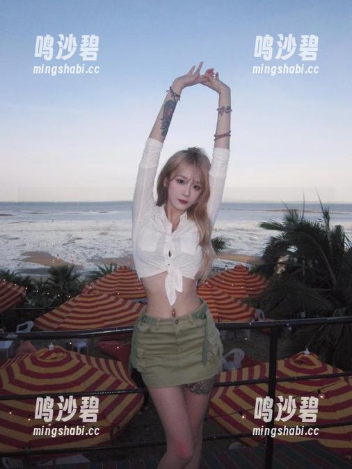 “www.17tk337t.com”网站真是个无底洞，不小心就吸进去，可是…我怎么越看越有趣呢？