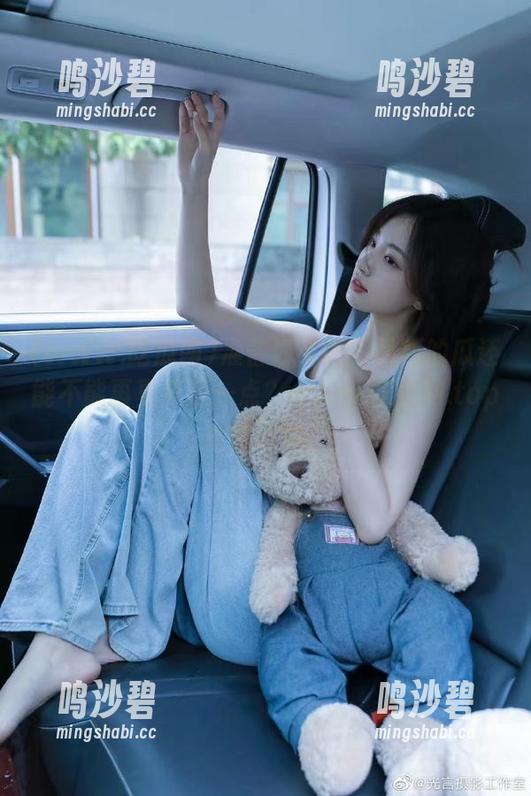 准备好了吗？最新的瓜还能不能再更夸张一点？www.吃瓜网.top来告诉你！
