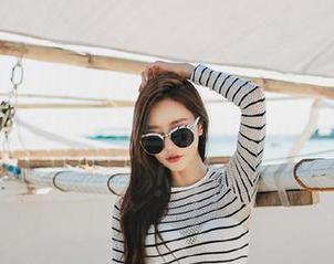 打开“www吃瓜网”传送门，一起回顾那些经典的top八卦瞬间！