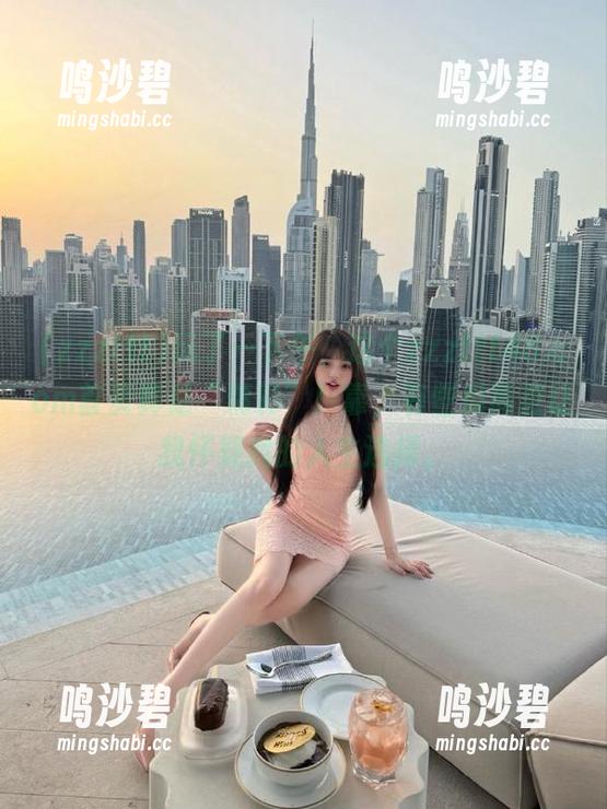 玩了一下午，这个zzzttt48.com首页真是“精彩”！靠，有些瓜简直让我怀疑我的人生选择。