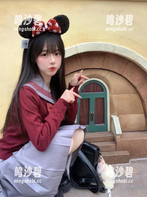 登录五一吃瓜，免费版尝鲜，谁说只吃瓜不吃肉？