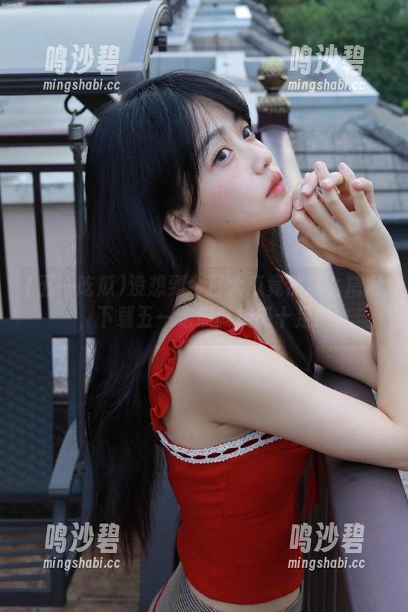 没想到今日大瓜竟然这么精彩,下载五一吃瓜科技感十足! 没想到今日大瓜竟然这么精彩,下载五一吃瓜科技感十足!