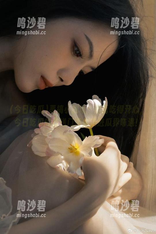恶搞小剧场：泡面吃得开心，今日吃瓜的传送门带你走进瓜界奇遇！