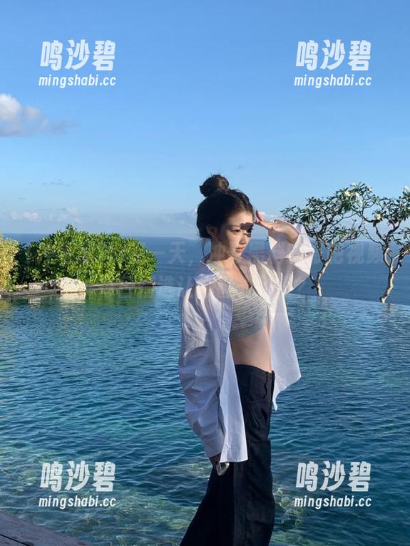 又一天，冲哥黑料的奇葩视频每日精选让你害羞了没？