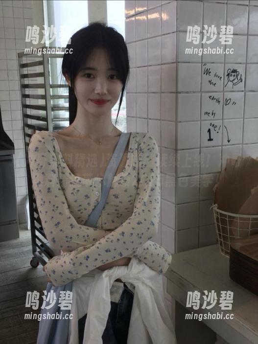 资源陆陆续续上线！冲哥黑料精选带你解锁2025黑色美学！