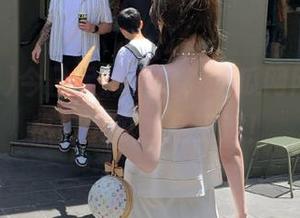 今日足彩不碰，吃瓜网网页里的热门大瓜才是王道！