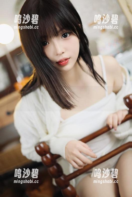 吃瓜网t7wcc发布：八卦中的八卦，真相掺水，谁还敢信？