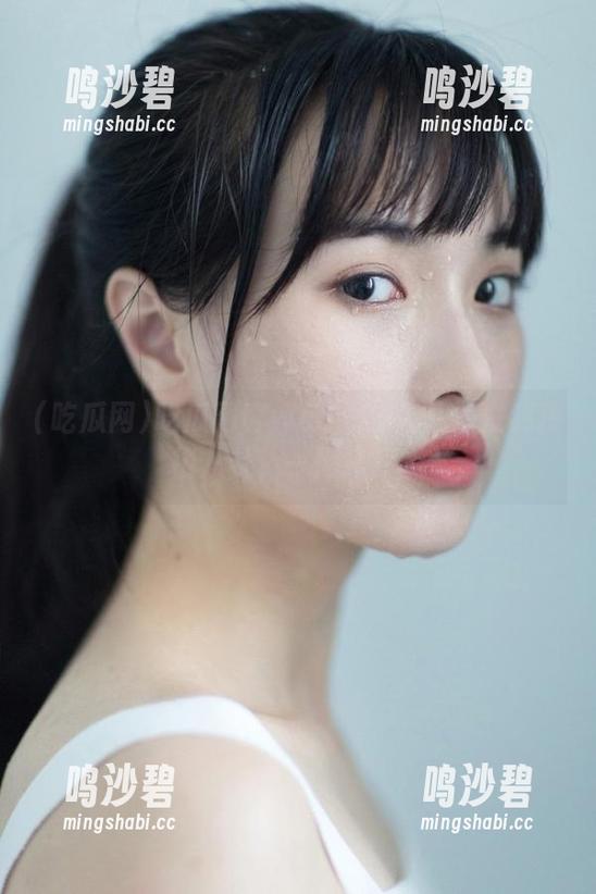 吃瓜网t7wcc在线：从沙发到顶楼八卦，一网打尽。