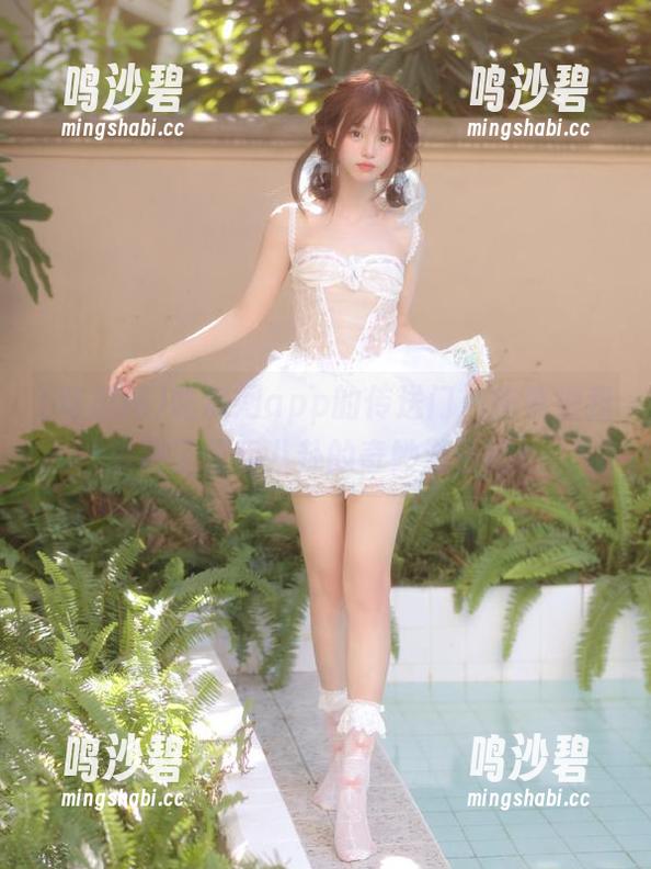 吃瓜网app的传送门，仿佛把我带到了星际八卦的奇妙游乐场！