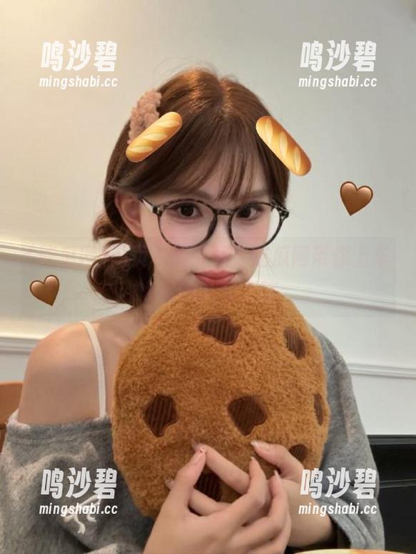 网页一键下载，吃瓜网带你上车火热的八卦之旅