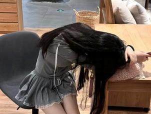 在线吃瓜苹果版：网红的生活居然比电视剧还精彩！