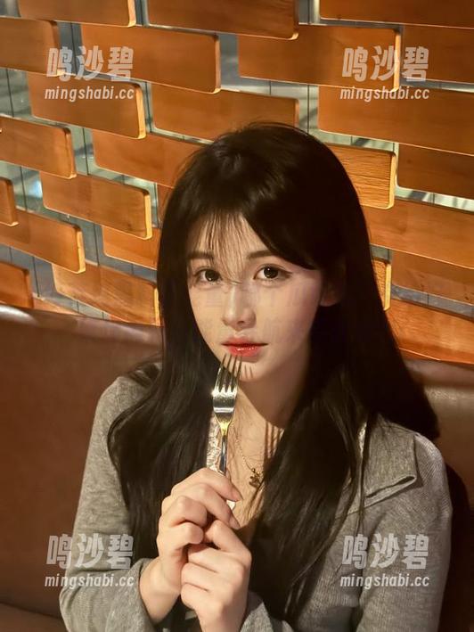 哪个瓜好吃?交给好莱坞黑料正能量导航来告诉你! 哪个瓜好吃?交给好莱坞黑料正能量导航来告诉你!
