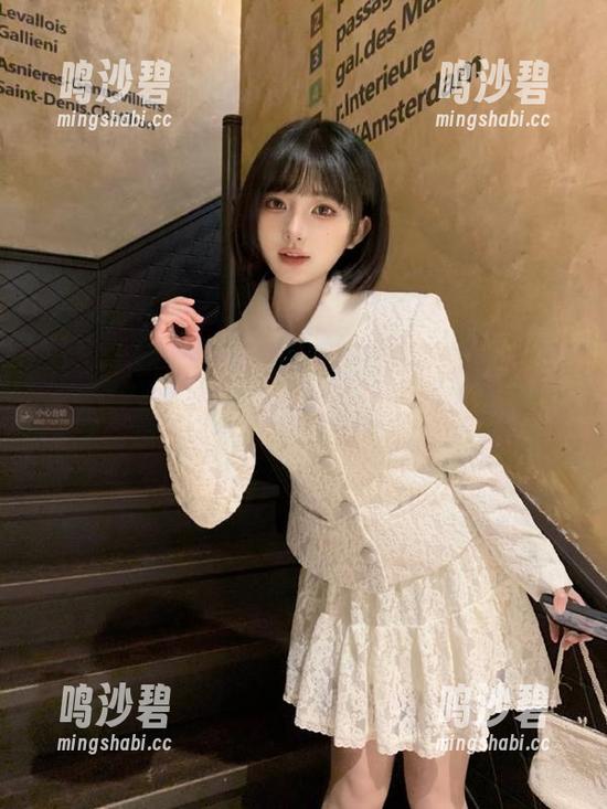 “娱乐吃瓜网51”app：别跟我谈道德，这瓜确实香！