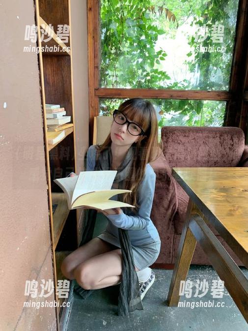 坐稳了！观看明星黑料网站，感觉自己快成娱乐圈的复仇者联盟！
