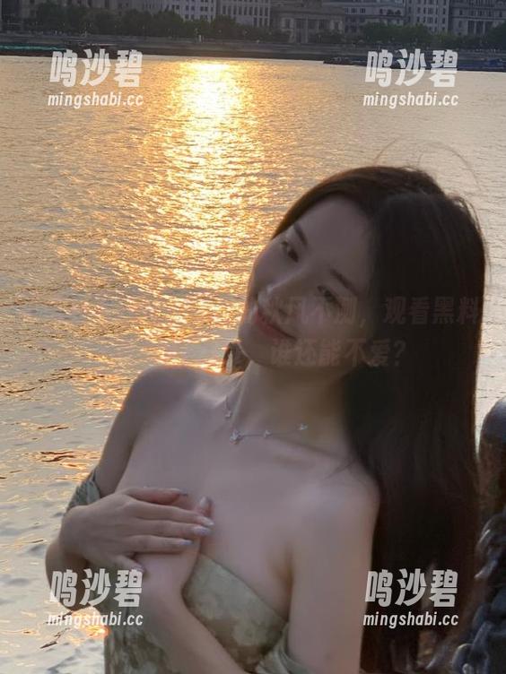 11月的秋风不测,观看黑料不打烊zzzttt,谁还能不爱? 11月的秋风不测,观看黑料不打烊zzzttt,谁还能不爱?
