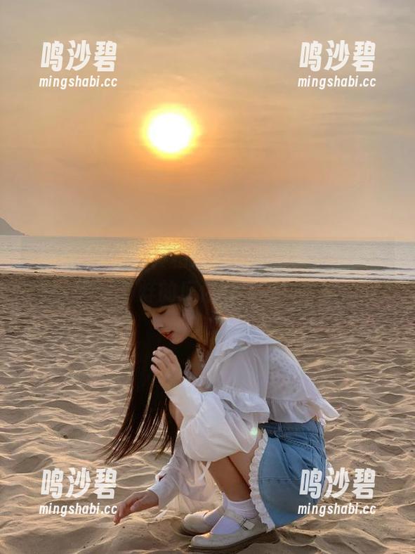 真相隐藏在视频里，黑料不打烊的瓜你敢尝吗？
