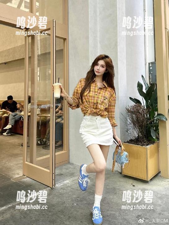 手机下载黑料不打烊苹果版，五月新料来得真快，都别眨眼！