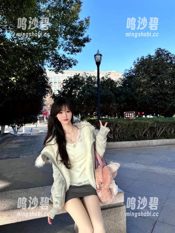 潜入黑料不打烊tttzzz的入口，直达那些令人意想不到的黑历史！