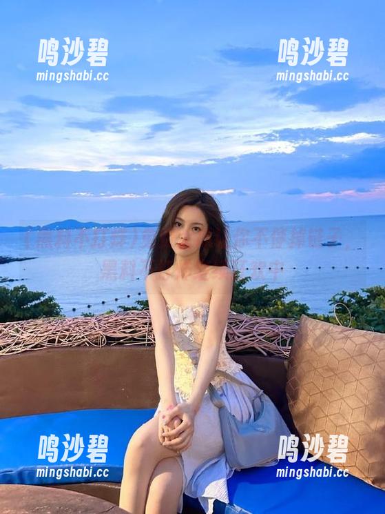 免费大瓜让你不停掉链子,黑料不打烊继续狂欢中 免费大瓜让你不停掉链子,黑料不打烊继续狂欢中