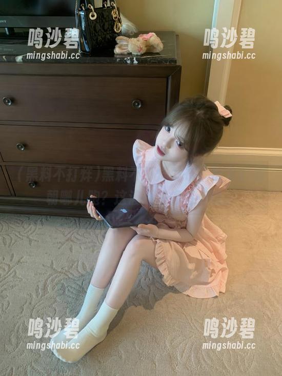 黑料不打烊发布，瓜友们都朝哪儿跑？这波瓜好像有点甜。