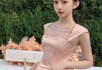 黑料吃瓜官网，隐秘的瓜田，惊险的入口，一不小心就被八卦绊倒！