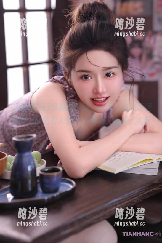 来黑料在线，分享身边的奇葩故事：竟然有人吃了个香蕉，还发了大新闻！