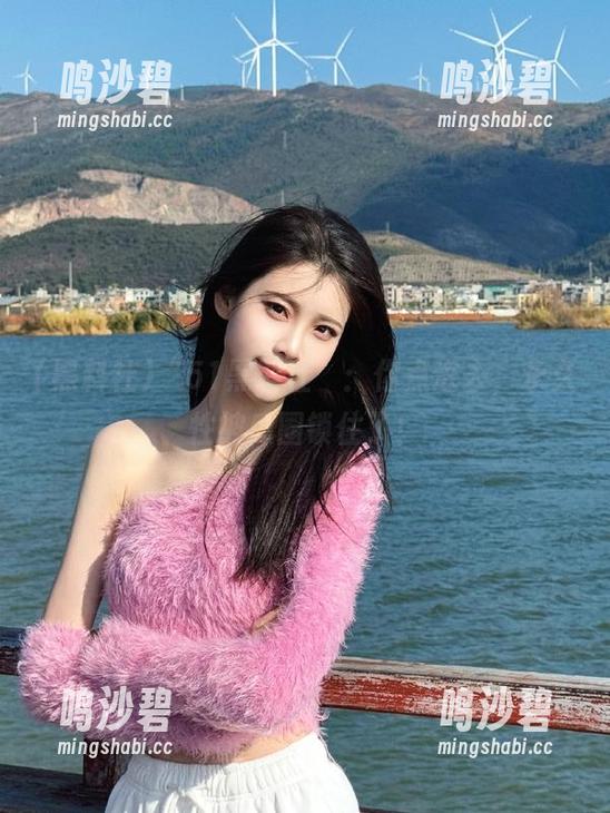 “51黑料社”：你点进去，永久性被瓜圈锁住了！