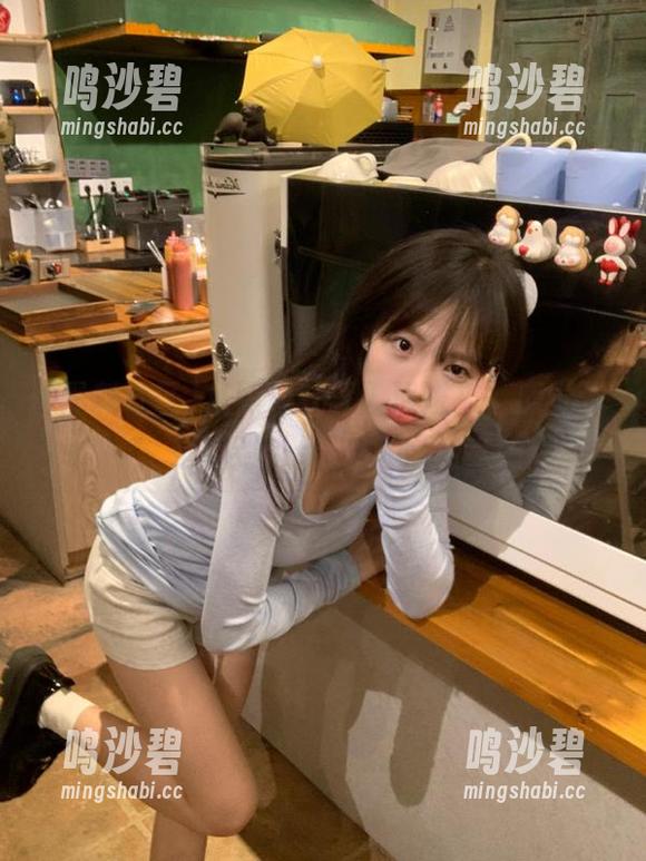 从黑料社区入口进来，感觉像是找到了另一个世界！