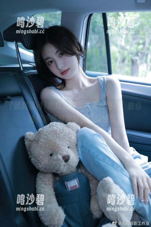 吃瓜必看，“黑料福利”教你如何顺畅畅游明星黑料线路！