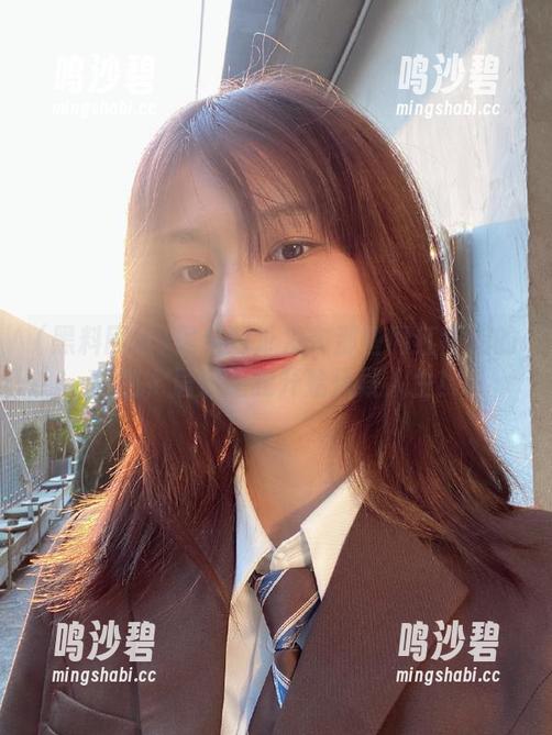 黑料网址发布那些网红背后的秘密，居然让我开始怀疑人生！